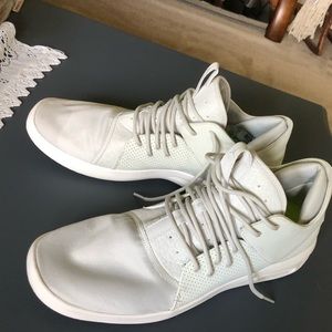 Jordan - First Class